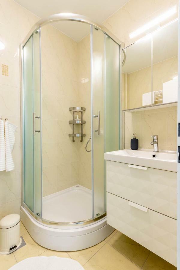 Hendrix Bridge Apartment 2 Zagabria Esterno foto